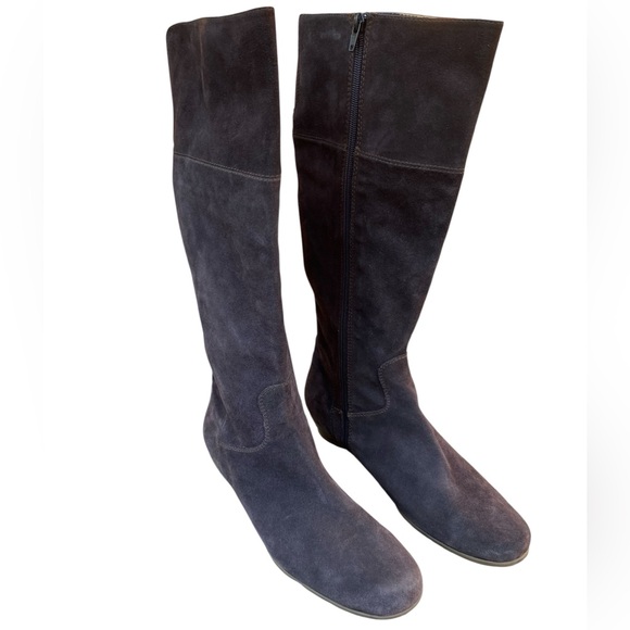 Vertan Italia Women's Brown Suede Wedge Heel Knee High Boots 9 - Picture 3 of 6